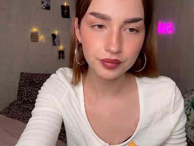 PerryTiffany_ webcam