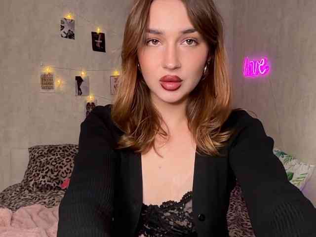 PerryTiffany_ webcam