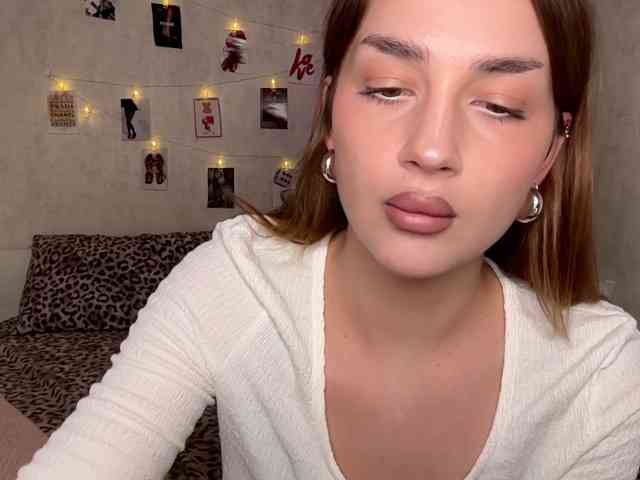 PerryTiffany_ webcam