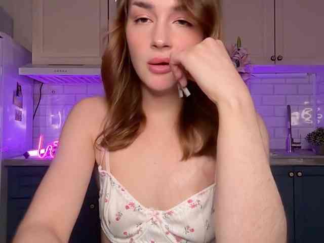 PerryTiffany_ webcam