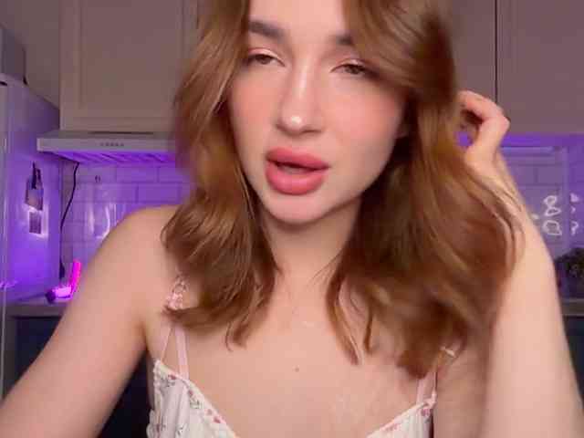 PerryTiffany_ webcam