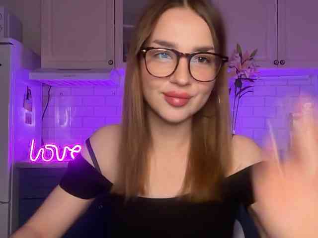 PerryTiffany_ webcam