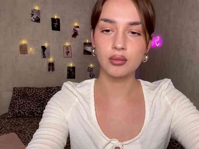 PerryTiffany_ webcam