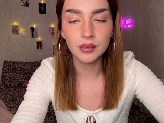PerryTiffany_ webcam