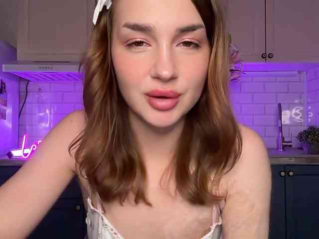 PerryTiffany_ webcam