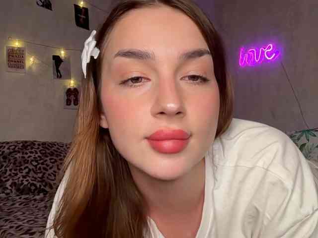 PerryTiffany_ webcam