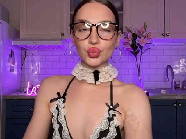 PerryTiffany_ webcam