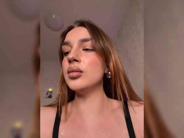 PerryTiffany_ webcam