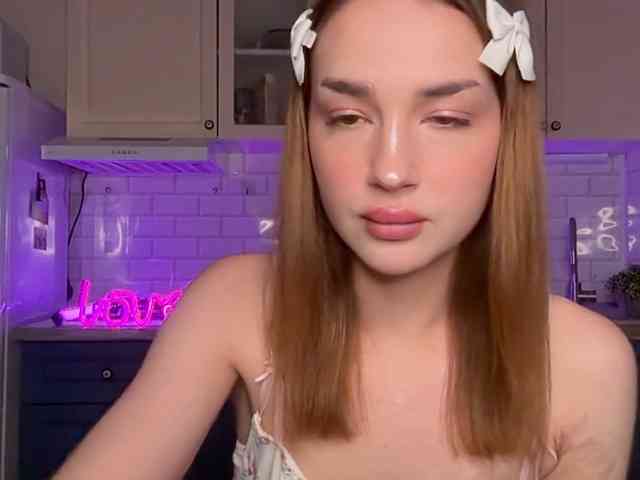 PerryTiffany_ webcam