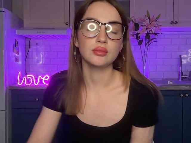 PerryTiffany_ webcam