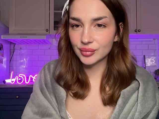 PerryTiffany_ webcam