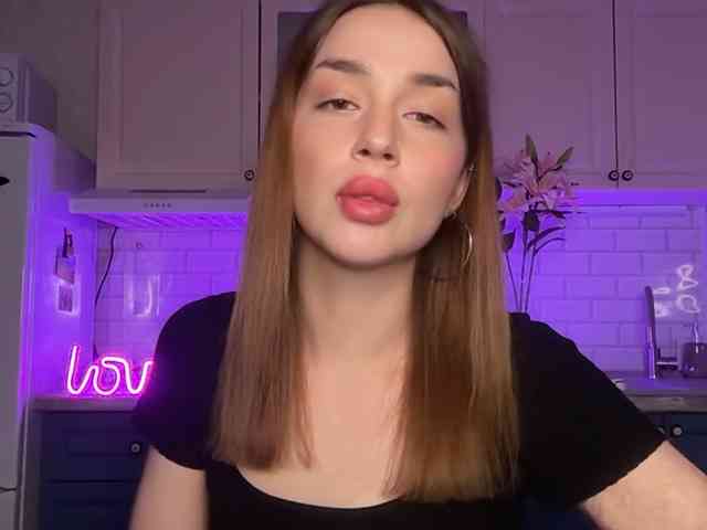 PerryTiffany_ webcam