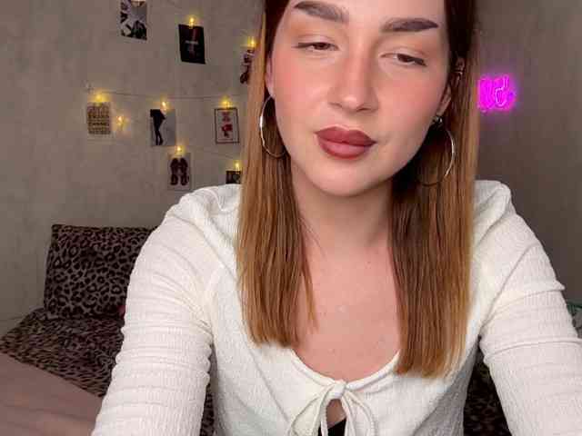 PerryTiffany_ webcam