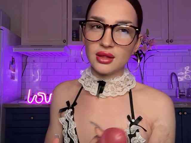PerryTiffany_ webcam