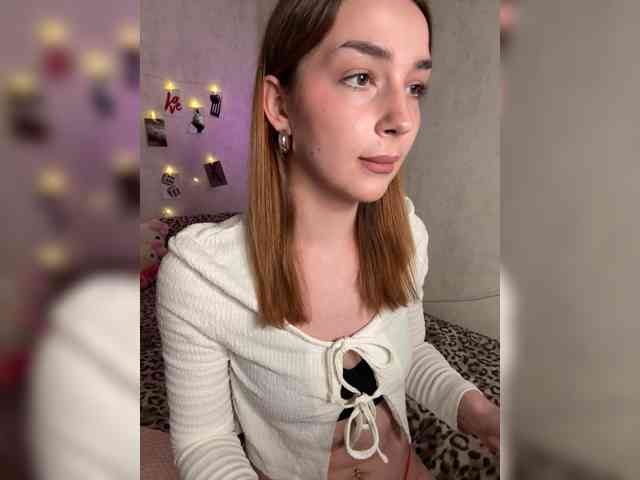 PerryTiffany_ webcam
