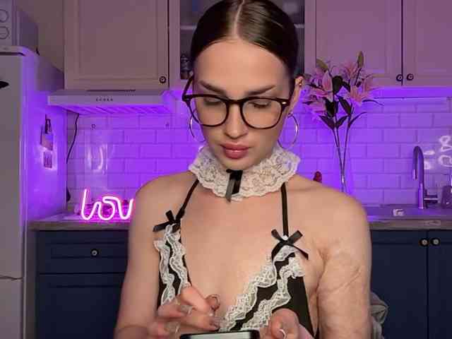 PerryTiffany_ webcam