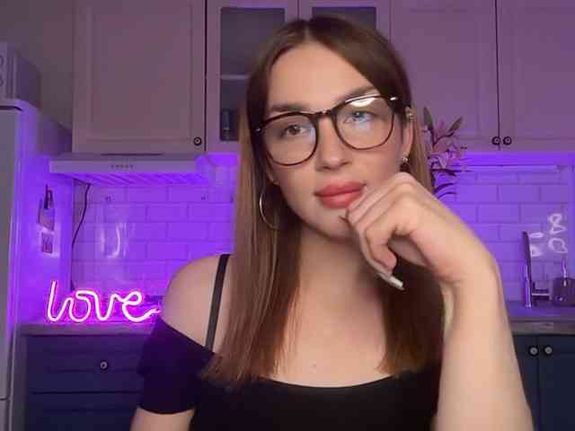 PerryTiffany_ webcam