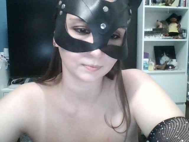 NikkiLanny webcam