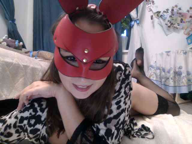 NikkiLanny webcam