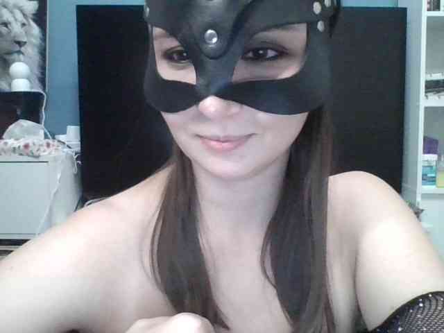 NikkiLanny webcam