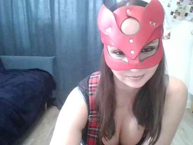 NikkiLanny webcam