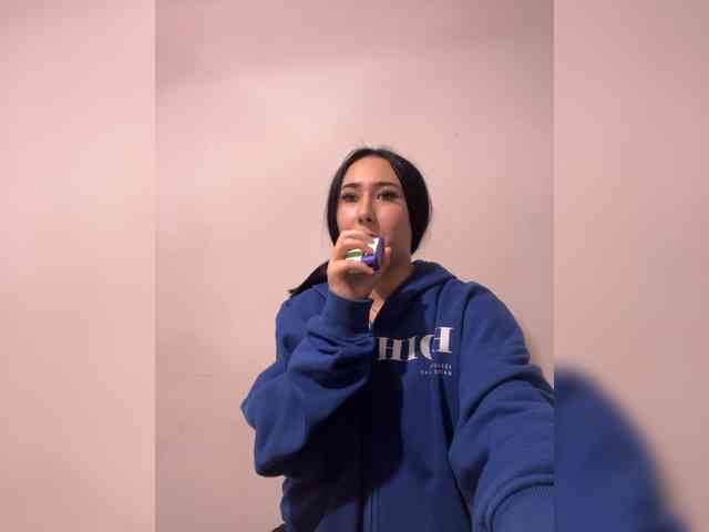 Veronika666 webcam