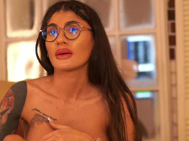 DariaAmaris