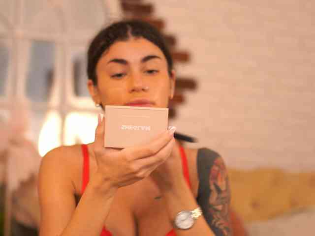 DariaAmaris