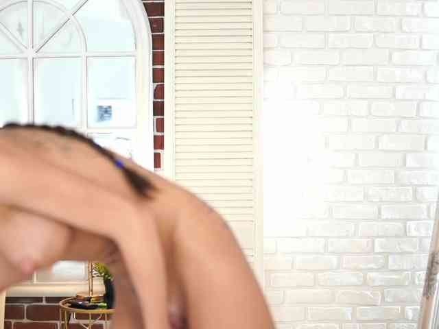 DariaAmaris DariaAmaris