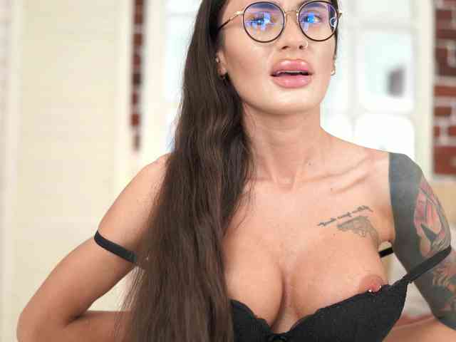 DariaAmaris
