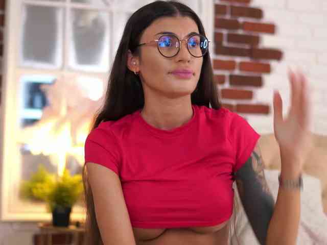 DariaAmaris DariaAmaris