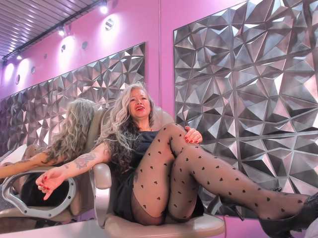 DitaVonteese live cam preview