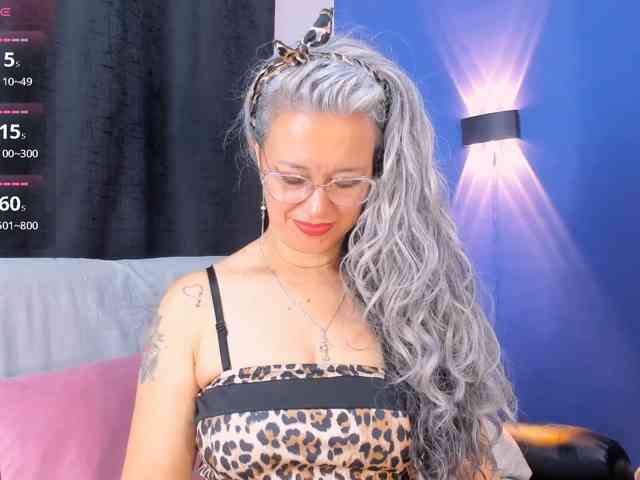 Modelo: DitaVonteese