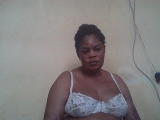 Sexydove8's Live Webcam