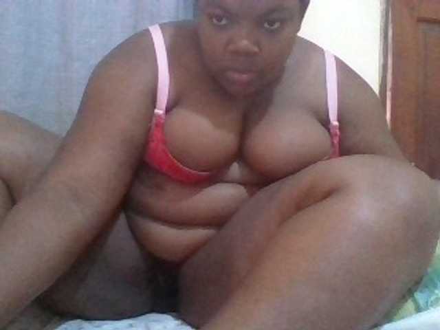 Sexydove8 live cam on BongaCams