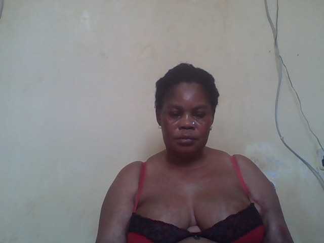 Sexydove8