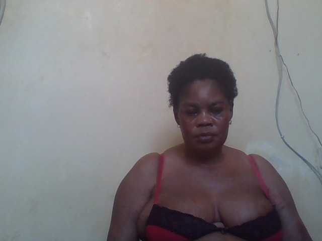 Sexydove8 live cam preview