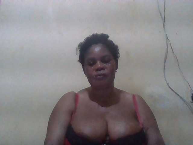 Sexydove8