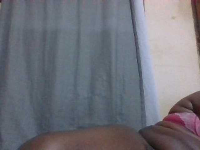 Sexydove8 live cam on BongaCams