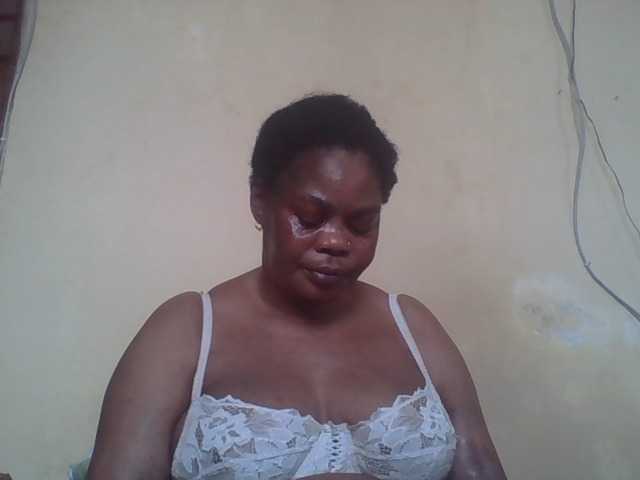 Sexydove8 live cam on BongaCams