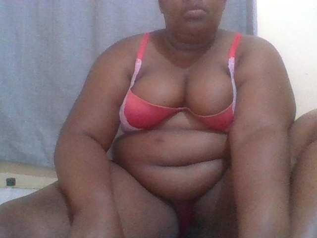 Sexydove8 live cam on BongaCams