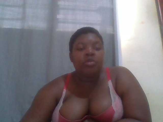 Sexydove8 live cam on BongaCams