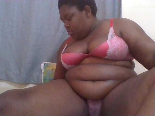 Sexydove8 live cam on BongaCams