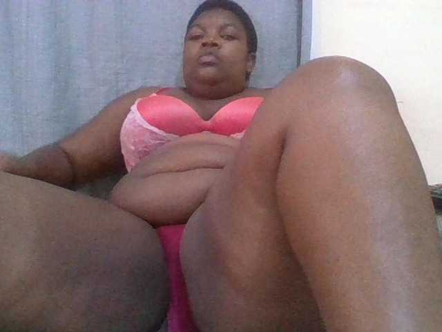 Sexydove8 live cam on BongaCams