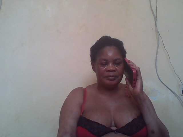 Sexydove8