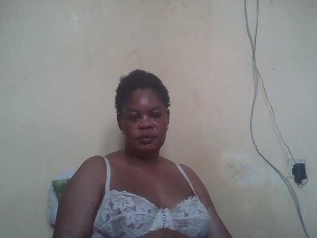 Sexydove8