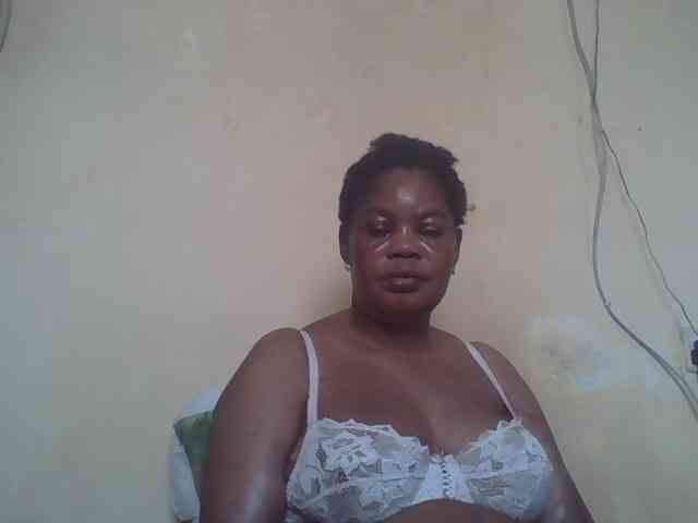Sexydove8 webcam