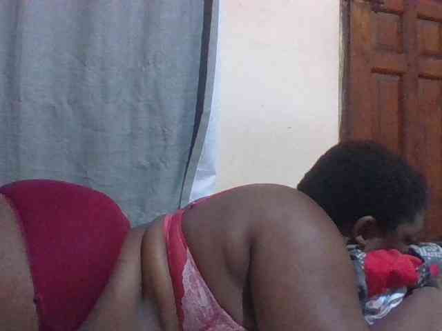 Sexydove8 webcam