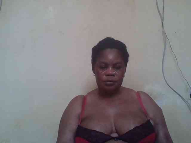 Sexydove8 webcam
