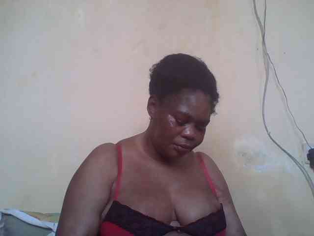 Sexydove8 webcam